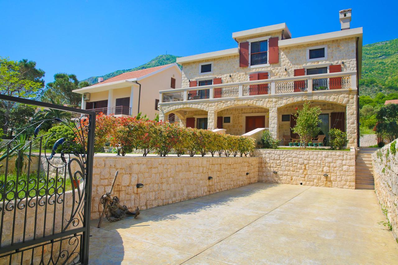 Palazzo Banicevic Luxury Rooms Kotor Exteriér fotografie